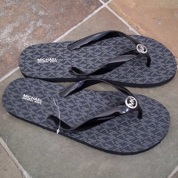 New Michael Kors Black with Logo Sandal Flip flop Slippers - Picture 2 of 5